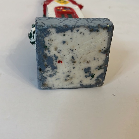 CHRISTMAS STYLISH HOUSE CANDLE - Picture 7 of 8